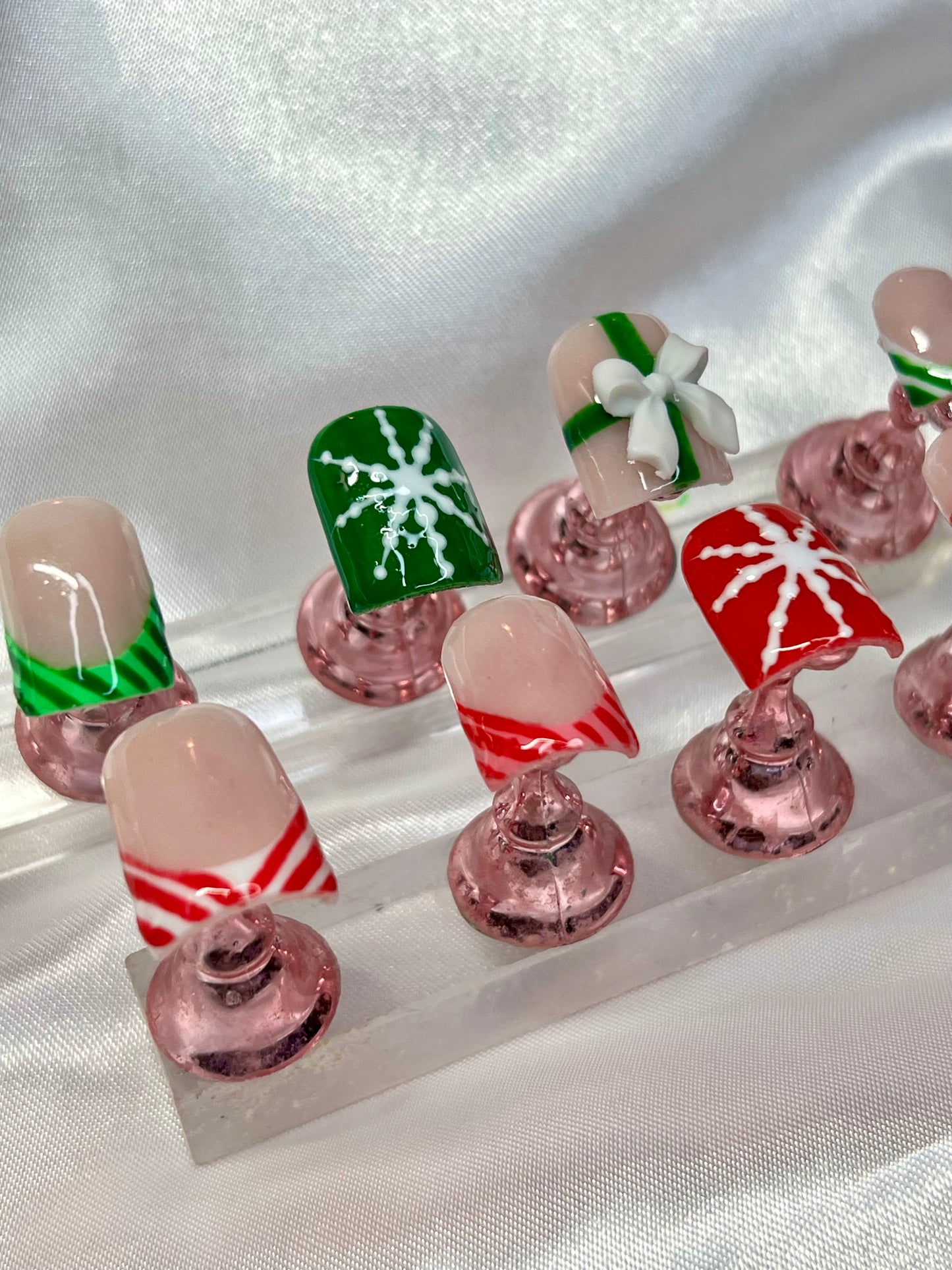 Merry Minis