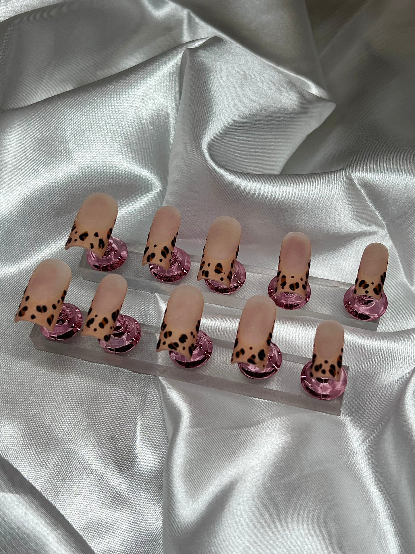 Wild Tip Chic