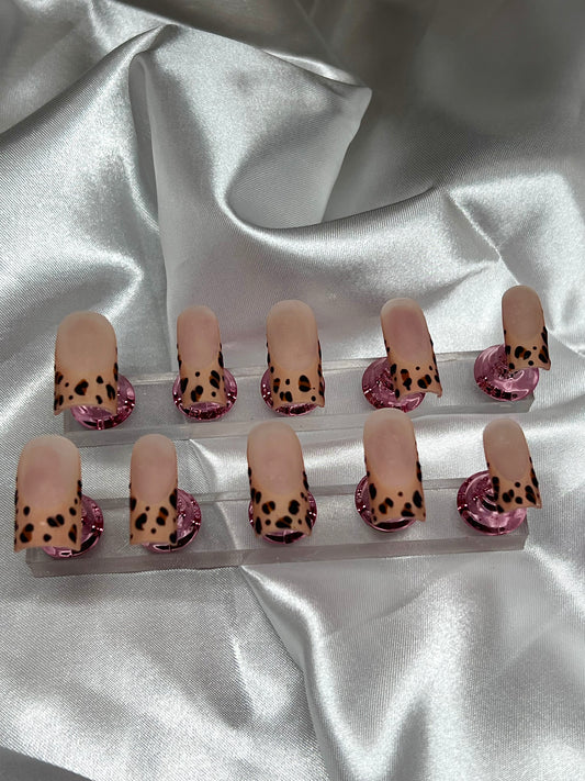 Wild Tip Chic